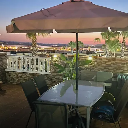 Casa De Holm Apartment